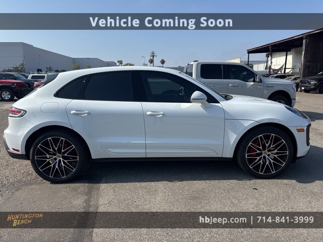 2023 Porsche Macan S photo 4