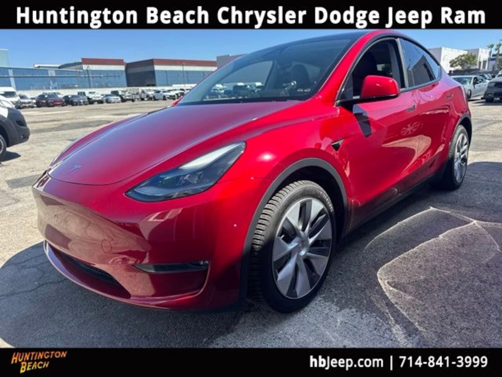 Used 2024 Tesla Model Y Long Range SUV