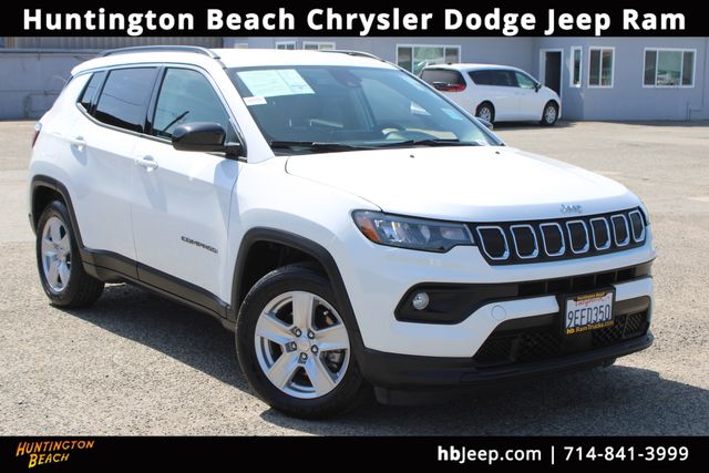 2022 Jeep Compass Latitude's photo