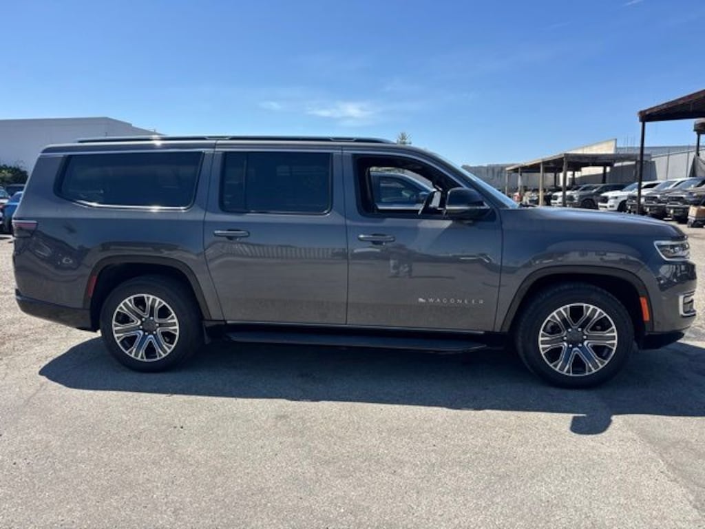 Used 2024 Jeep Wagoneer L Series II SUV
