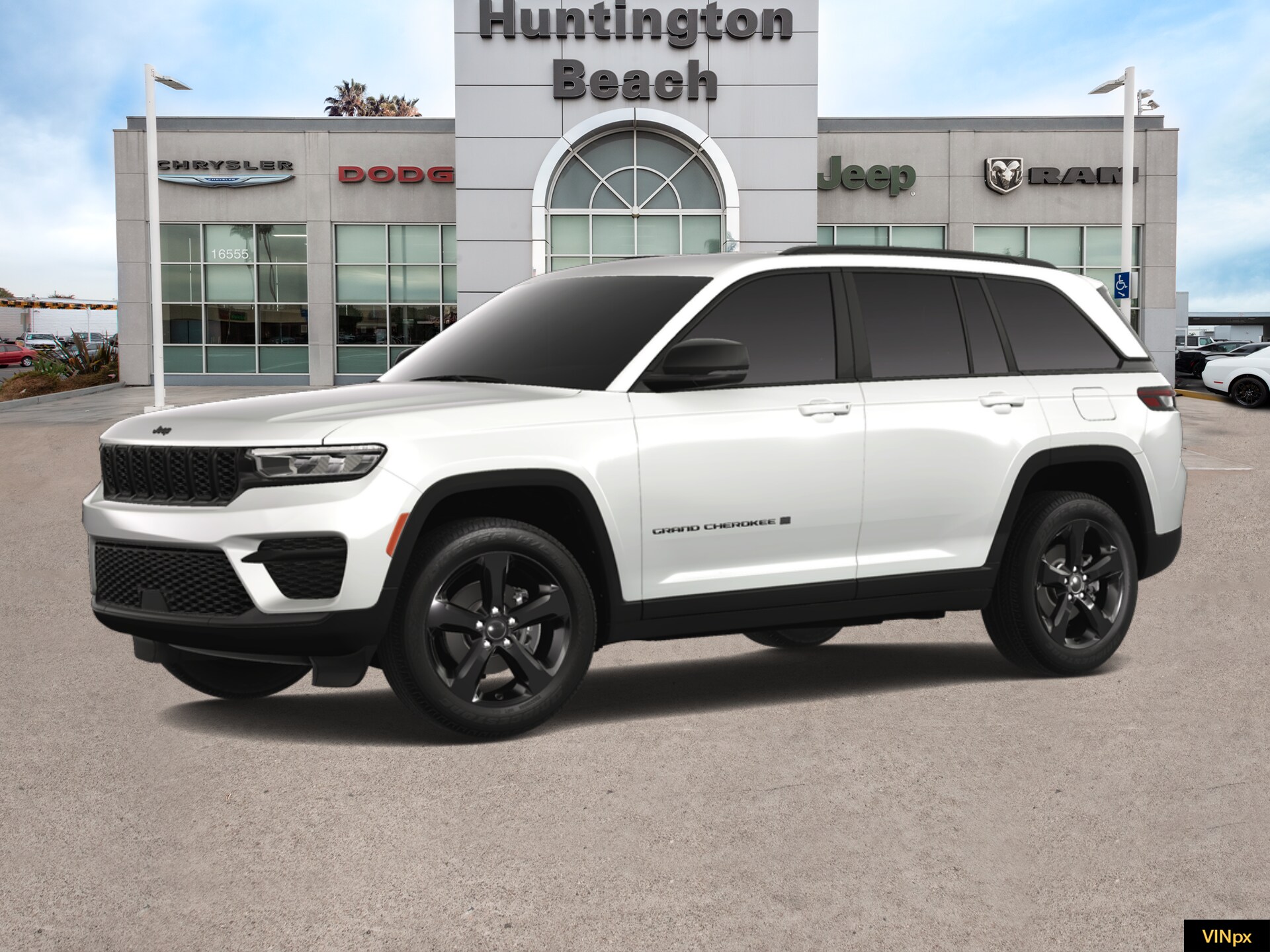 2025 Jeep Grand Cherokee Altitude photo 2