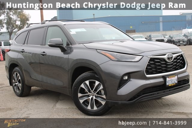 2022 Toyota Highlander XLE's photo