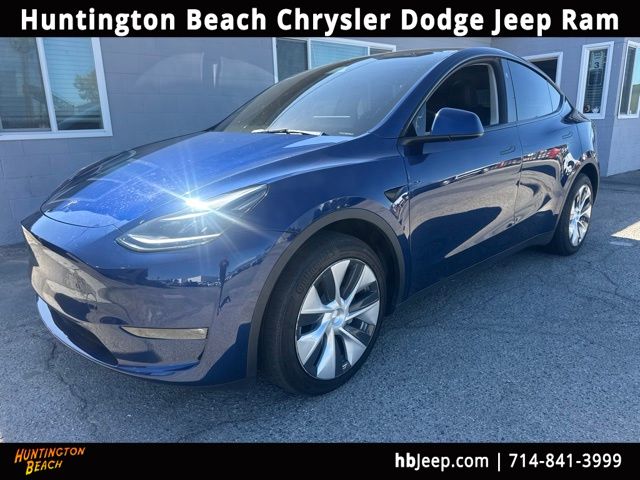 2023 Tesla Model Y Long Range Dual Motor All-Wheel Drive's photo
