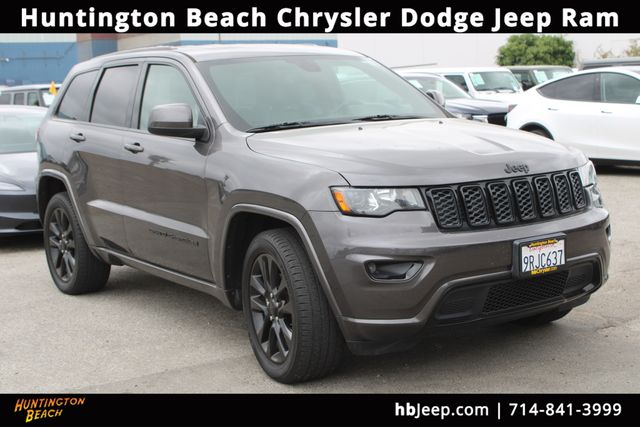 2019 Jeep Grand Cherokee Altitude's photo
