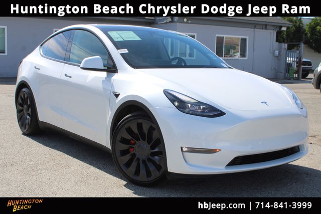 2022 Tesla Model Y Performance Dual Motor All-Wheel Drive's photo