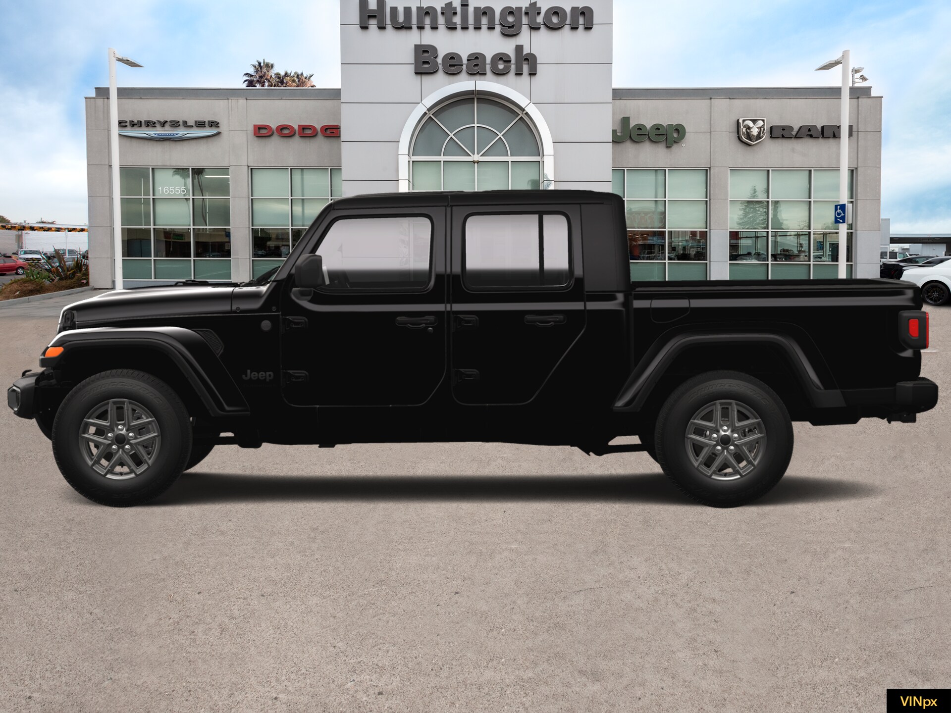 2025 Jeep Gladiator Sport S photo 3