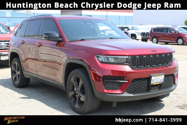 2023 Jeep Grand Cherokee Altitude X 4x4's photo