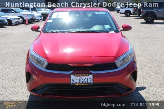 2023 Kia Forte LXS photo 2