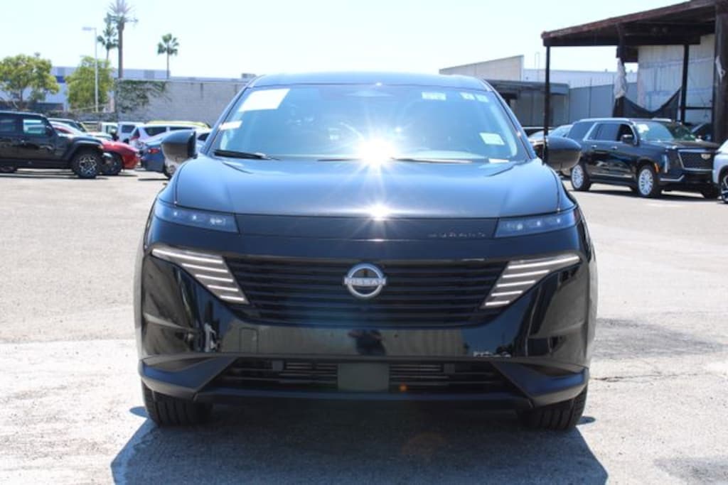 Used 2025 Nissan Murano SV SUV