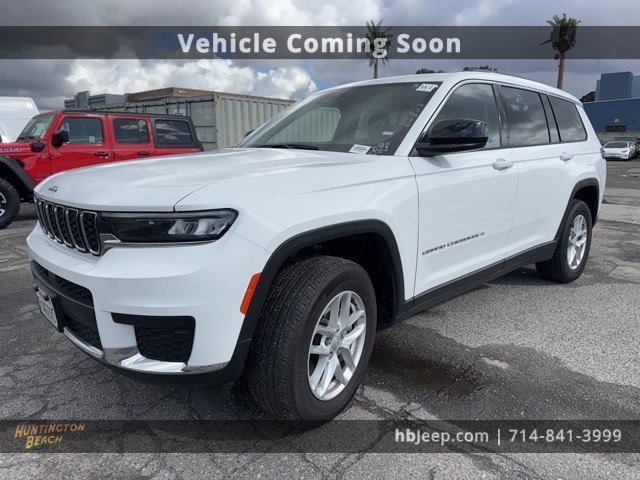 2023 Jeep Grand Cherokee L Laredo