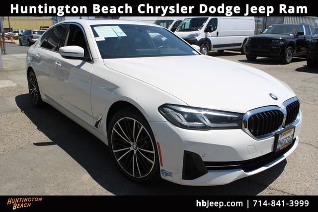 2021 BMW 5 Series 530e iPerformance Sedan's photo