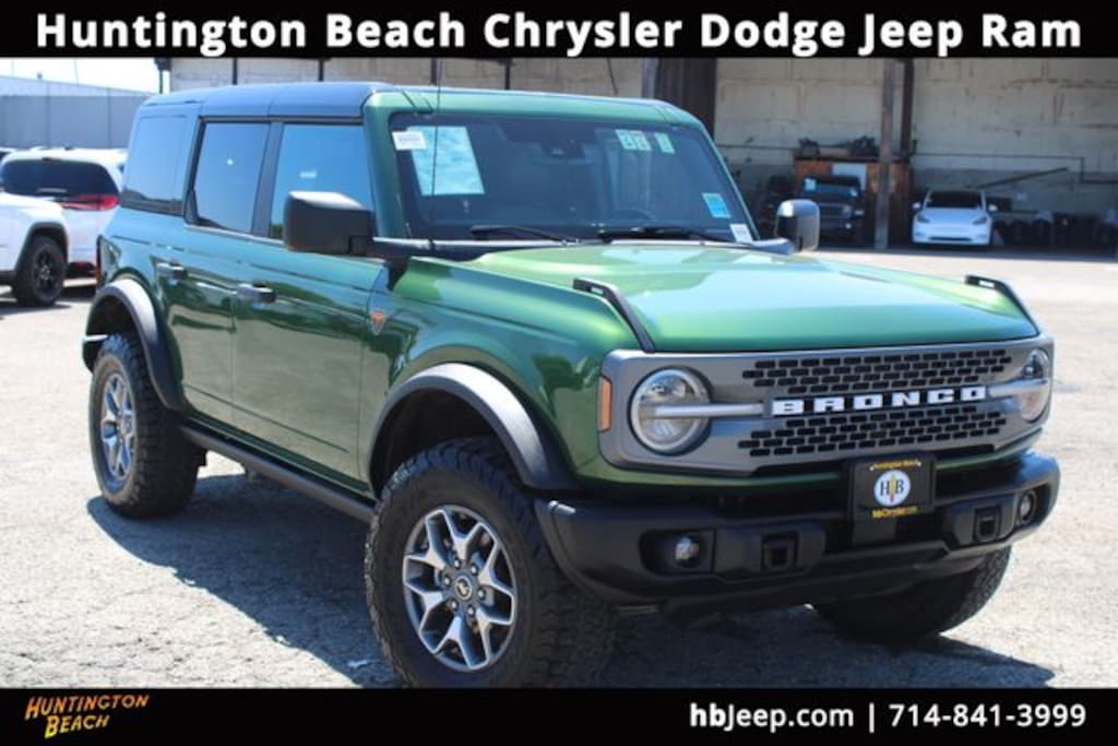 Used 2025 Ford Bronco Badlands SUV