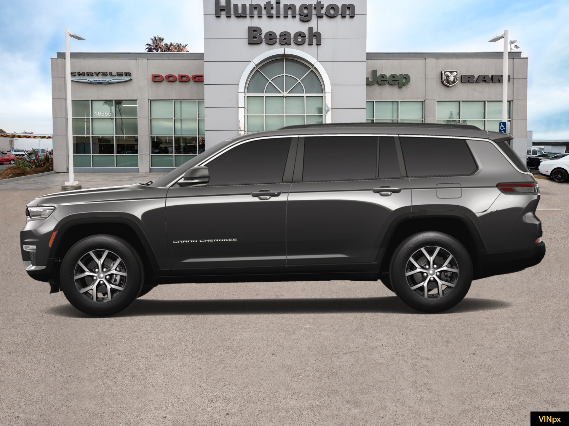 2024 Jeep Grand Cherokee L photo 3