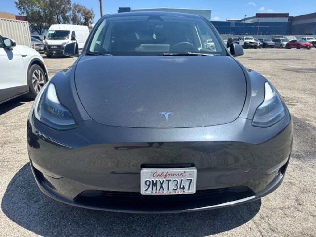 Used 2024 Tesla Model Y Performance SUV