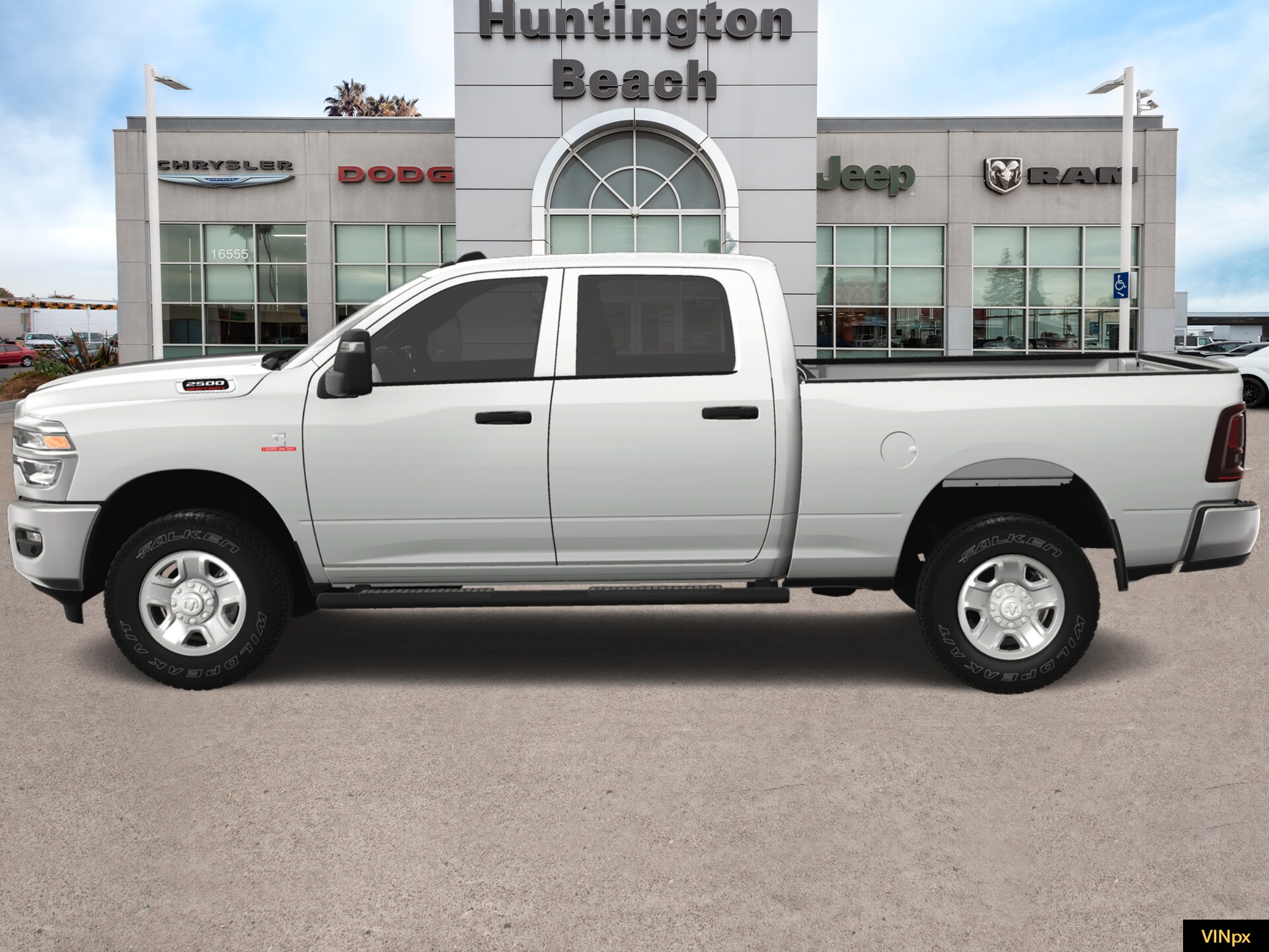 2025 Ram 2500 Tradesman photo 3