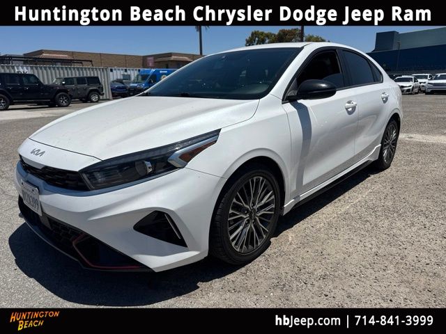 2022 Kia Forte GT-Line AT's photo