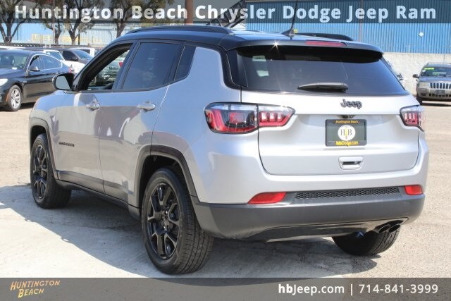 2022 Jeep Compass North Edition Latitude photo 2