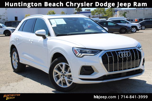 2023 Audi Q3 40 TFSI Premium quattro's photo