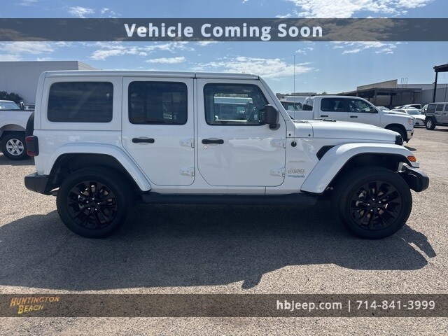 2022 Jeep Wrangler Unlimited Sahara 4xe photo 4