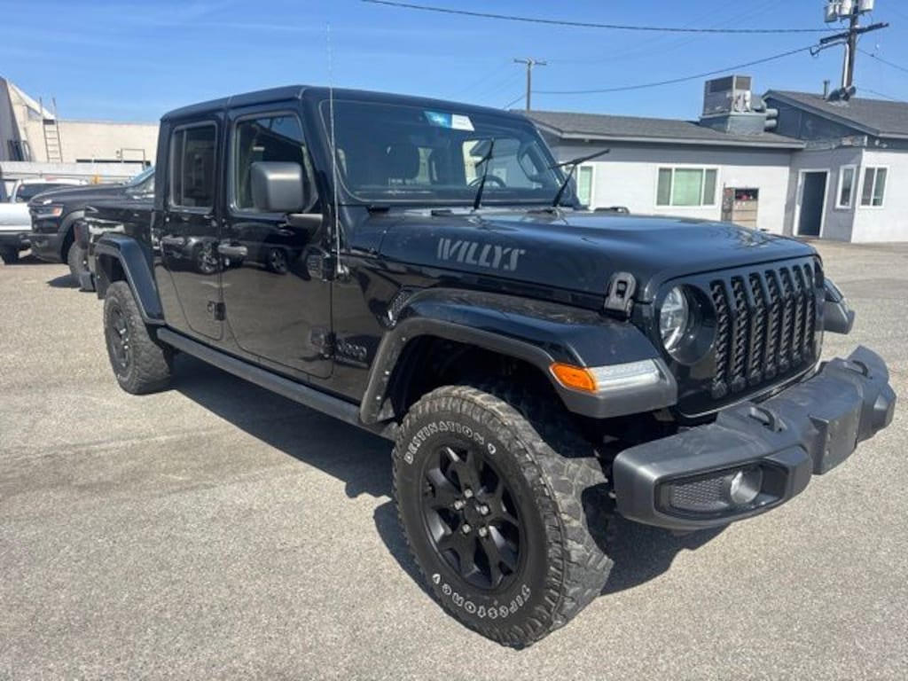 Used 2022 Jeep Gladiator Willys Truck