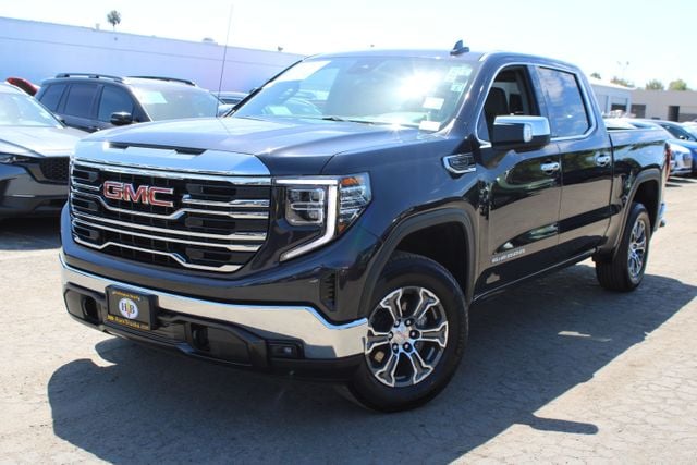 2024 GMC Sierra 1500 SLT - Photo 16
