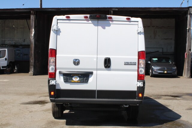 2026 Ram ProMaster 1500 photo 3