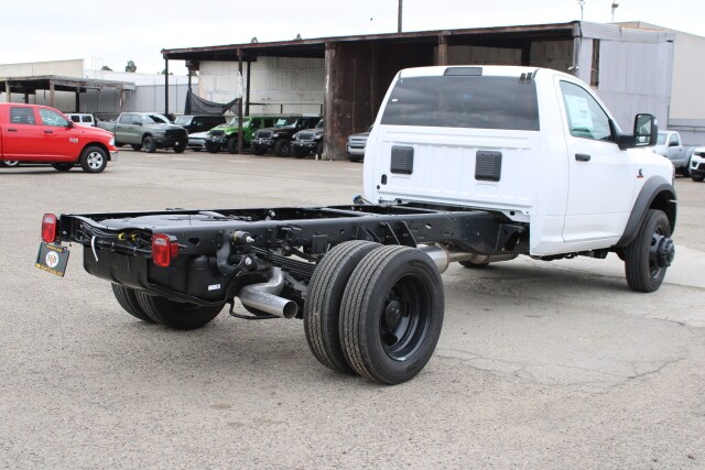 2026 Ram 5500 Tradesman photo 2