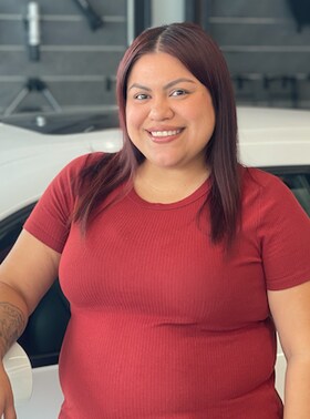 Staff member Adriana Lopez from ef92088ea513