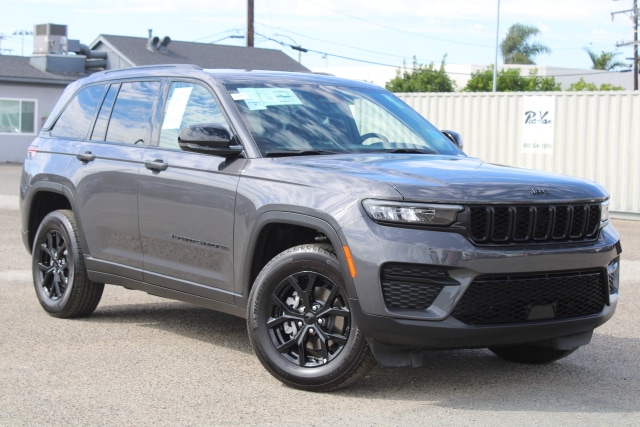 2025 Jeep Grand Cherokee Altitude