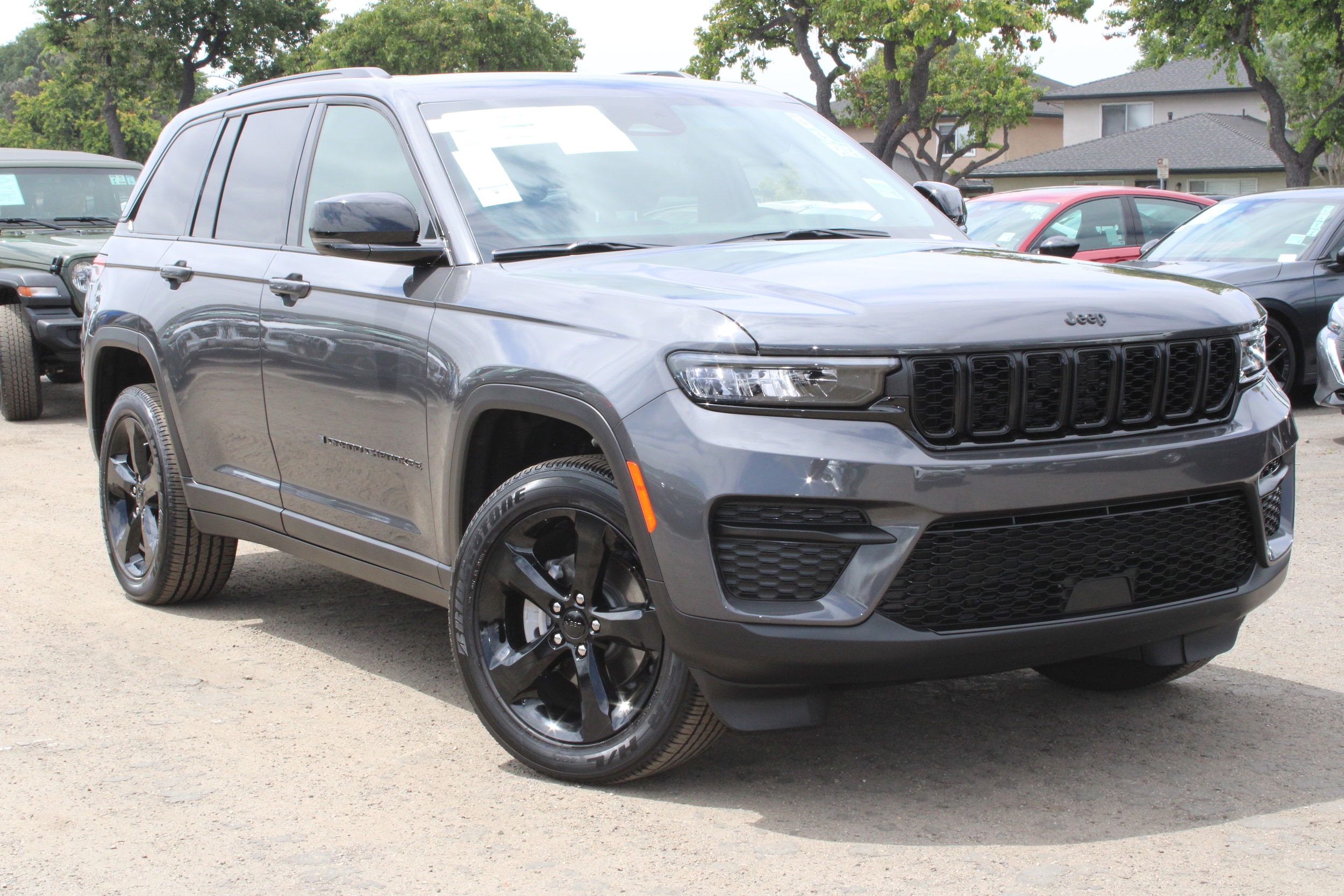 2025 Jeep Grand Cherokee