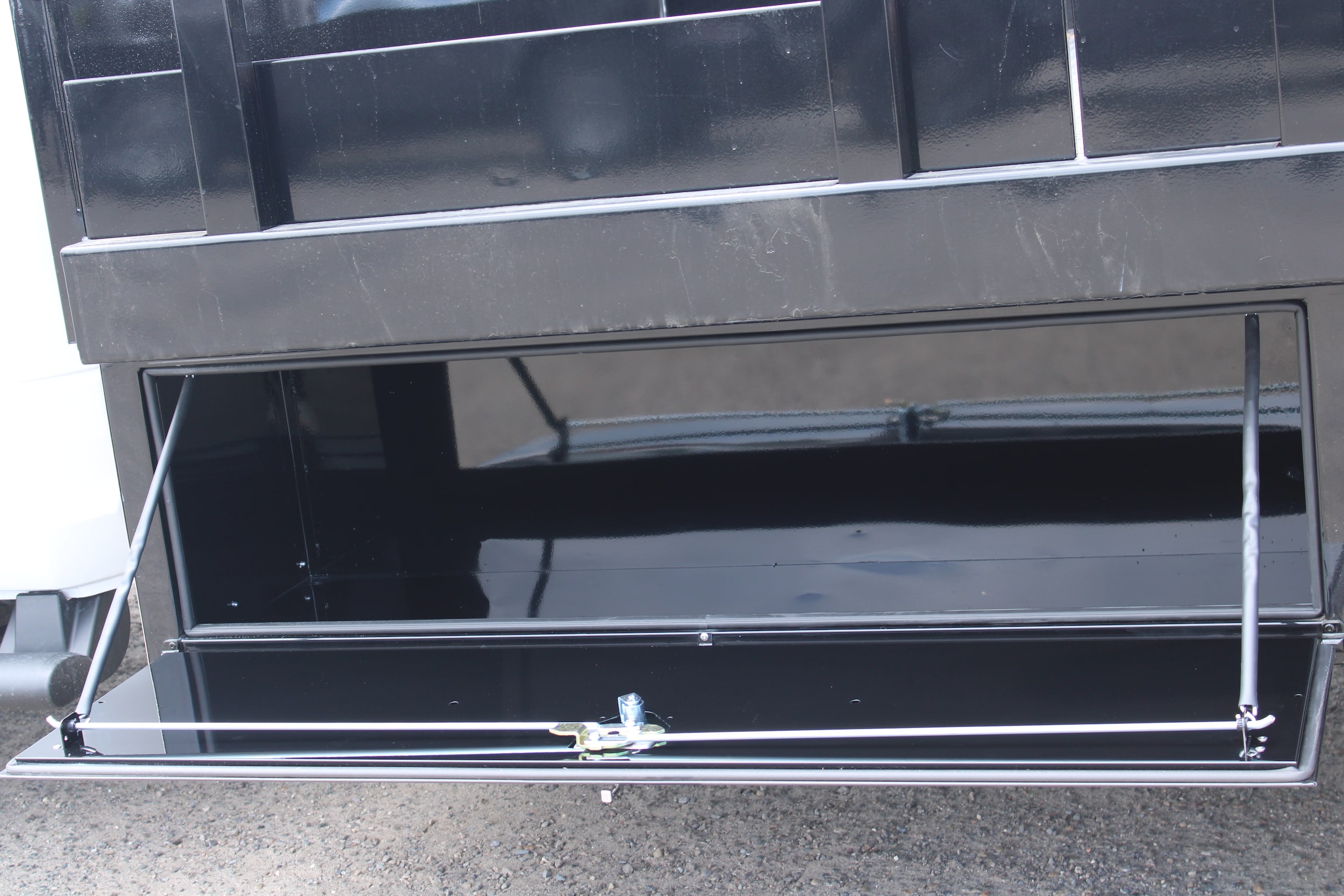 2026 RAM 3500 Chassis Tradesman - Photo 11