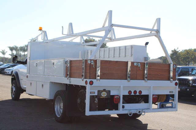 2022 Ram 5500 Tradesman photo 3