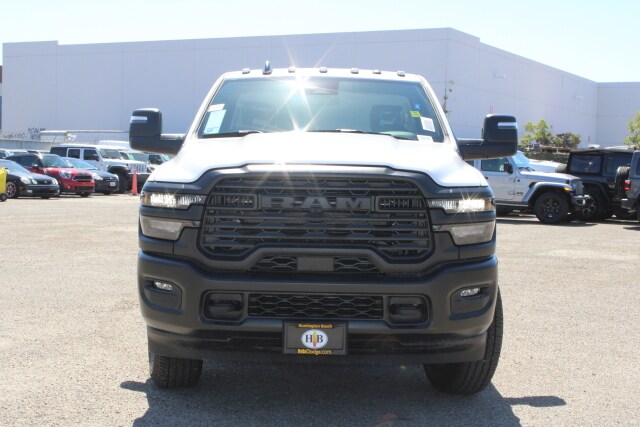 2026 Ram 3500 Tradesman photo 2