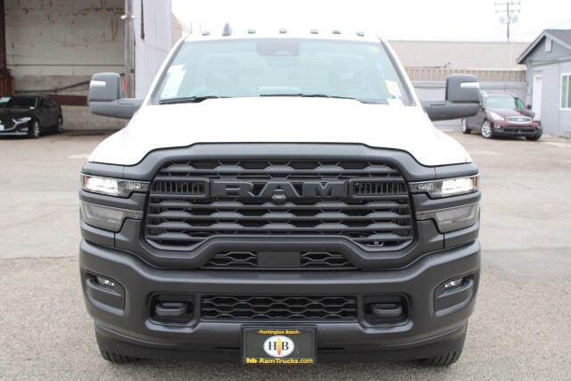 2026 Ram 3500 Tradesman photo 2