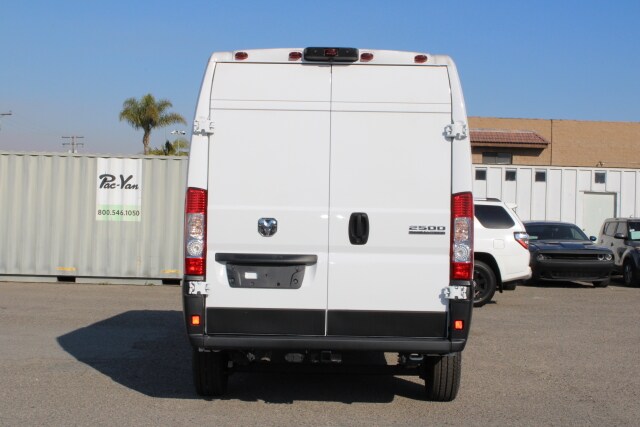 2025 Ram ProMaster 2500 photo 2