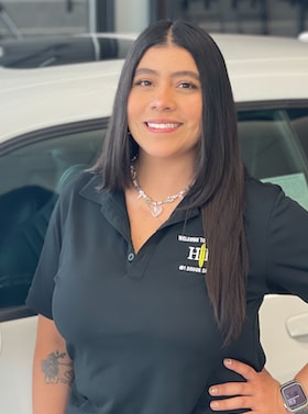 Staff member Genesis Espinoza from 5f6320f214a1