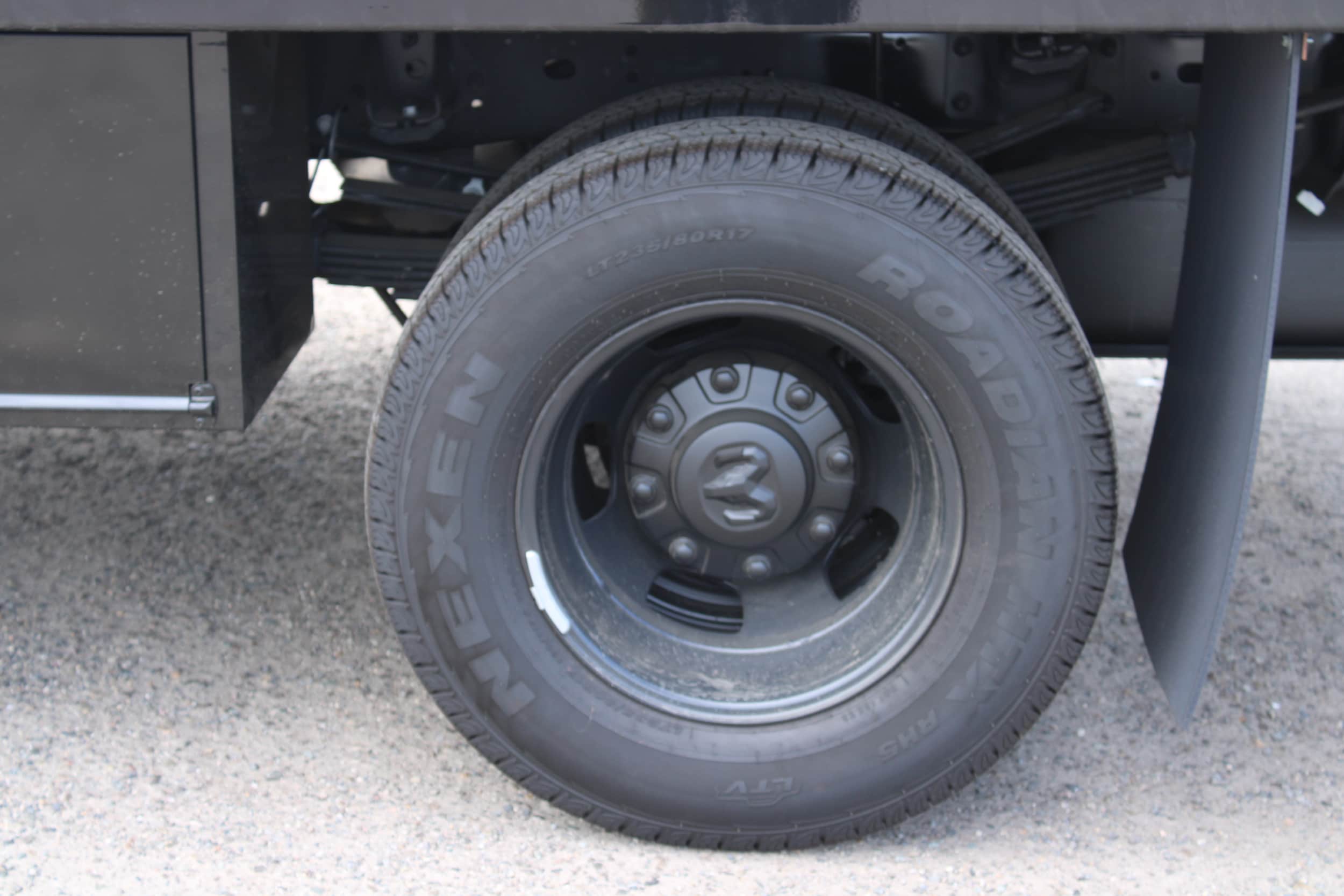 2026 RAM 3500 Chassis Tradesman - Photo 10