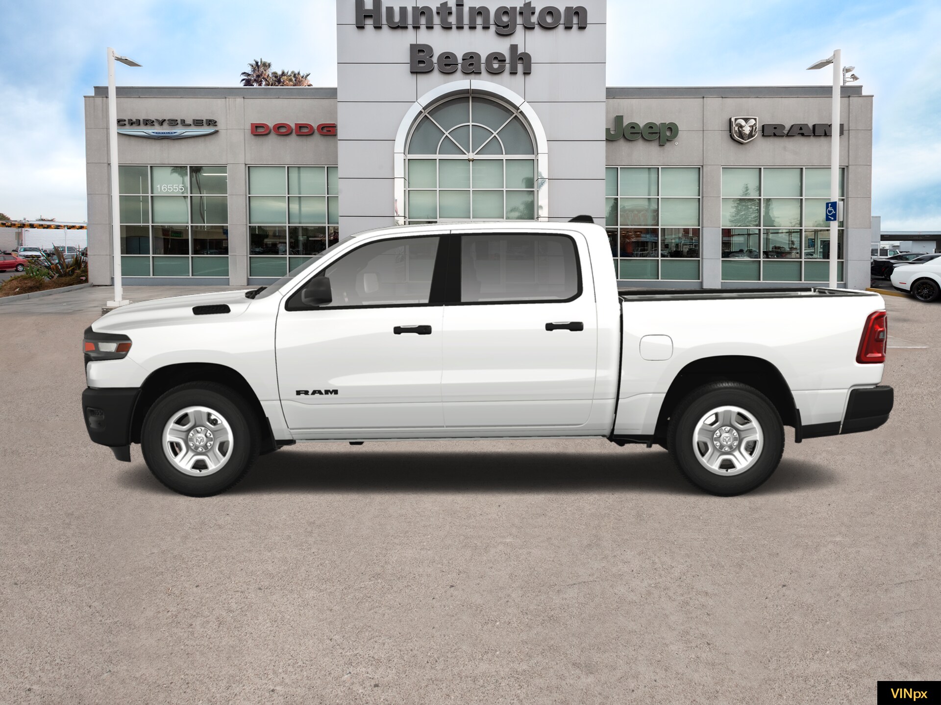 2025 Ram 1500 Tradesman photo 3