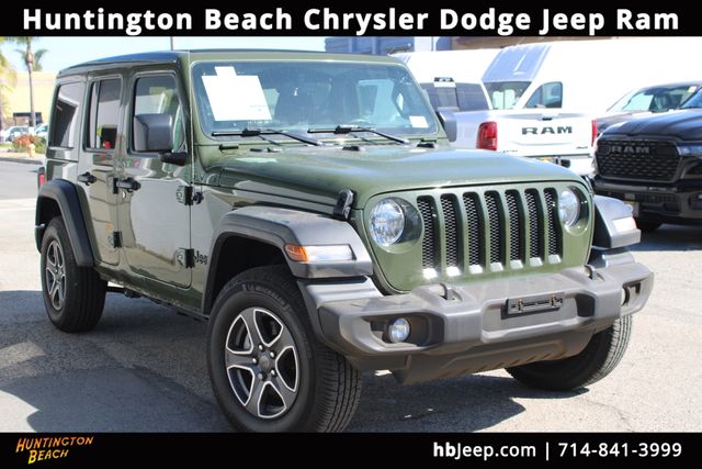 2021 Jeep Wrangler Sport S's photo