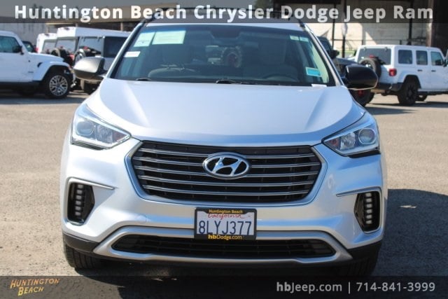 Used 2018 Hyundai Santa Fe SE with VIN KM8SM4HF5JU258226 for sale in Huntington Beach, CA