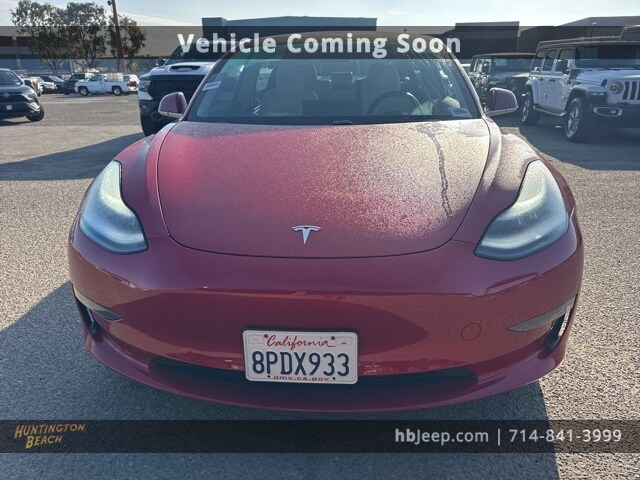 2020 Tesla Model 3 Standard Range Plus photo 2