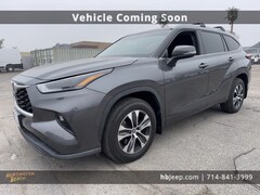 2022 Toyota Highlander XLE SUV