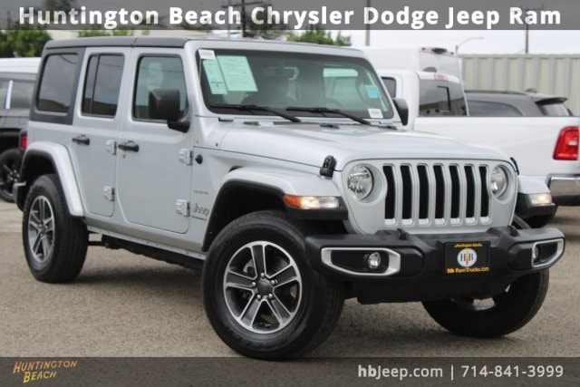 2023 Jeep Wrangler 4-Door Sahara