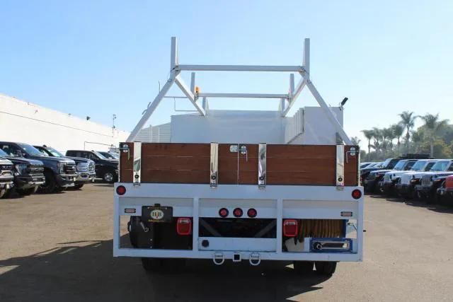 2022 Ram 5500 Tradesman photo 4