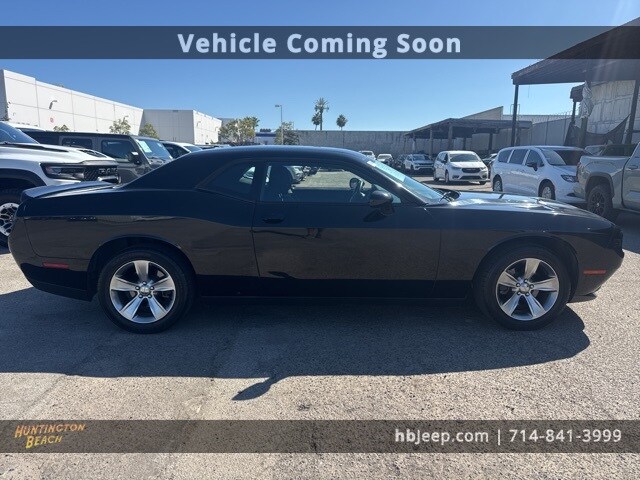 2018 Dodge Challenger SXT photo 4