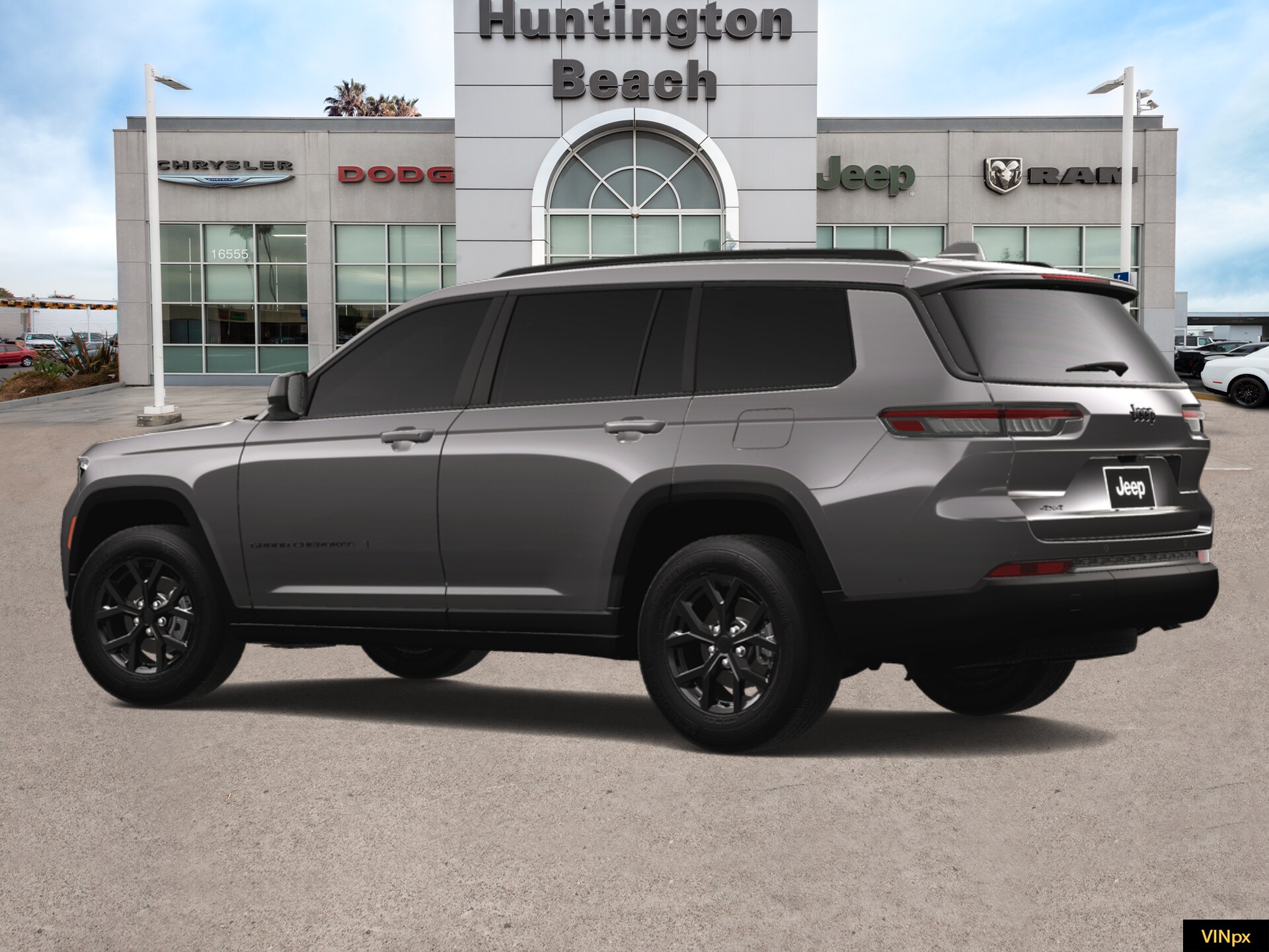 2025 Jeep Grand Cherokee Laredo Altitude photo 4