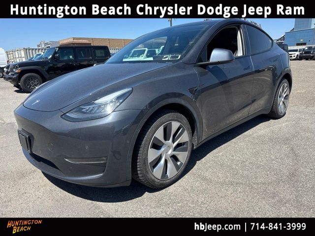 2020 Tesla Model Y Long Range Dual Motor All-Wheel Drive's photo
