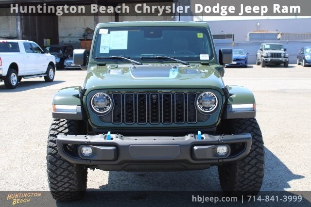 2024 Jeep Wrangler Rubicon 4xe photo 2