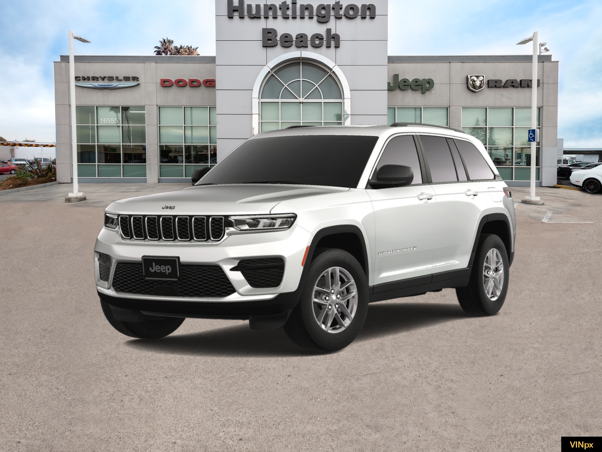2025 Jeep Grand Cherokee Laredo's photo