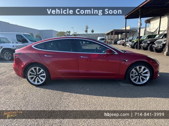 2020 Tesla Model 3 Standard Range Plus photo 4